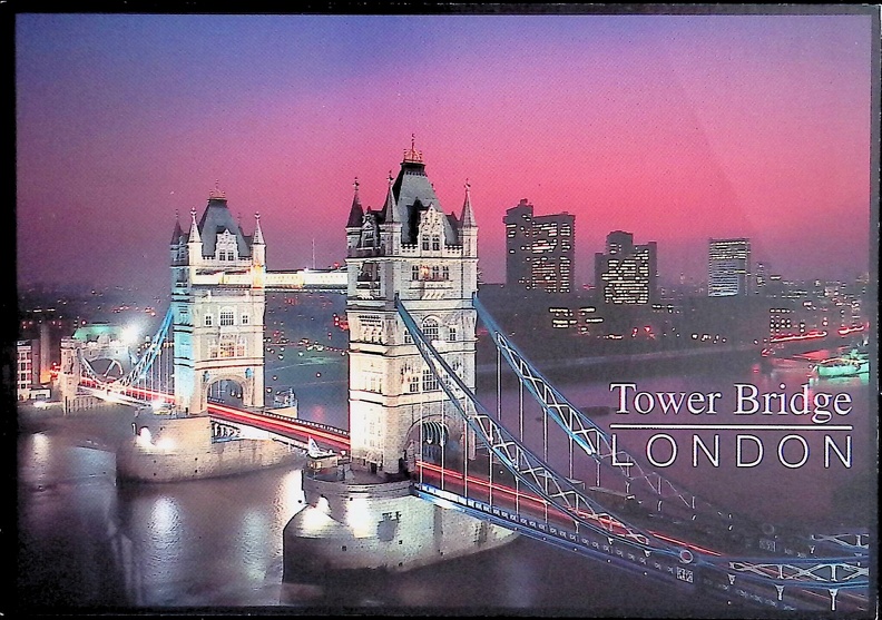 Tower Bridge, London, Aerial View.jpg